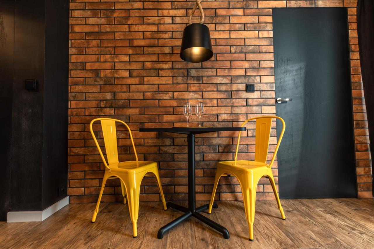 Stylowe Apartamenty Plewiska Exterior foto