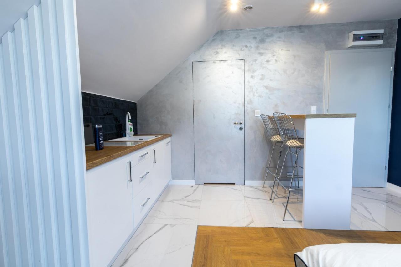 Stylowe Apartamenty Plewiska Exterior foto