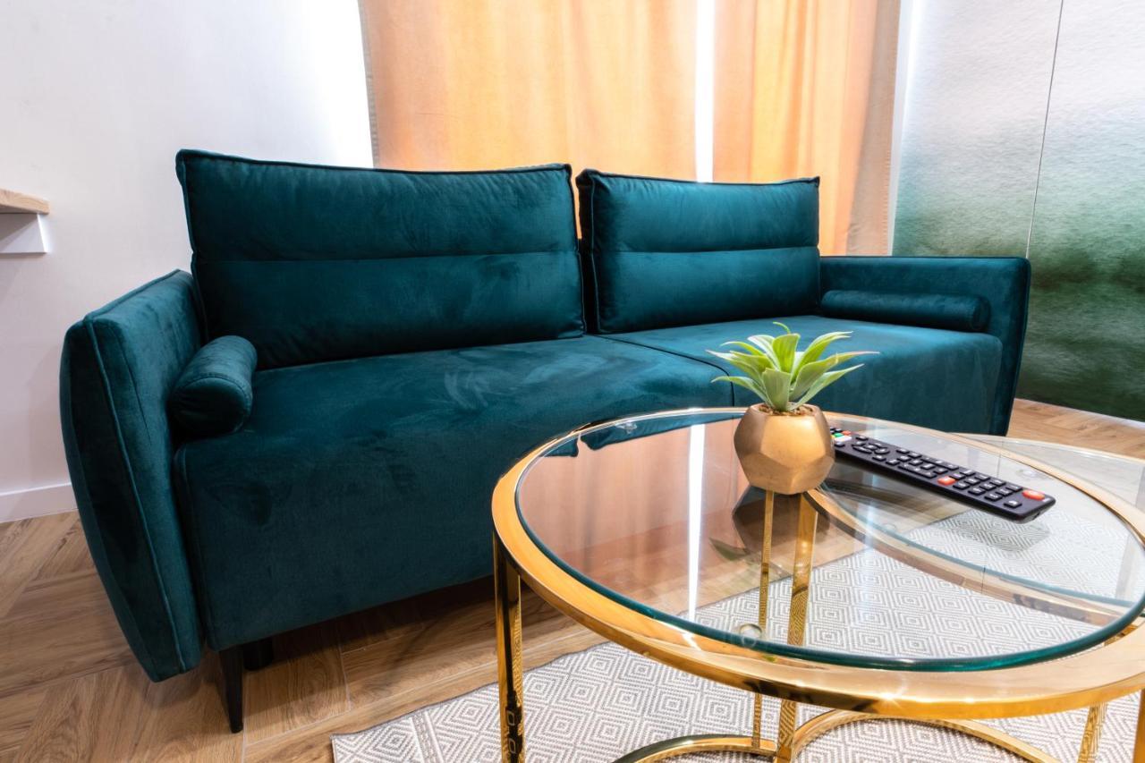 Stylowe Apartamenty Plewiska Exterior foto