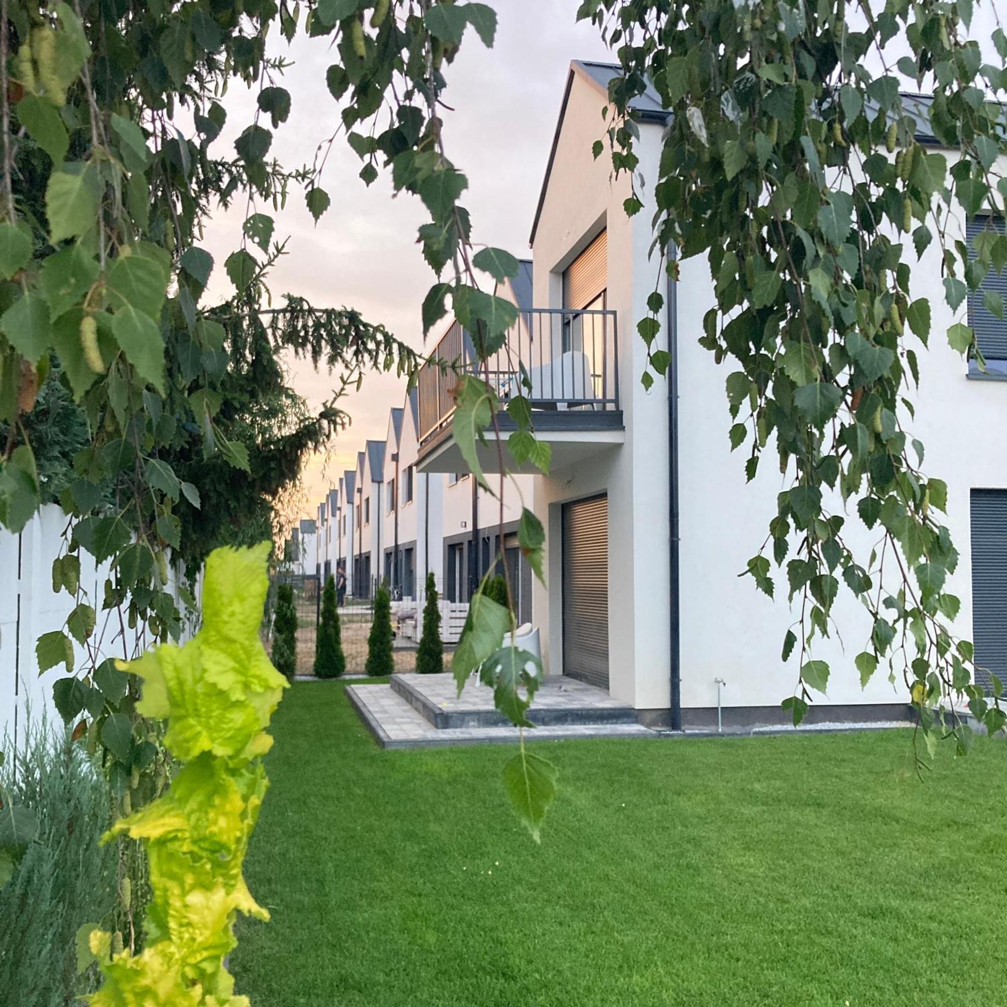 Stylowe Apartamenty Plewiska Exterior foto